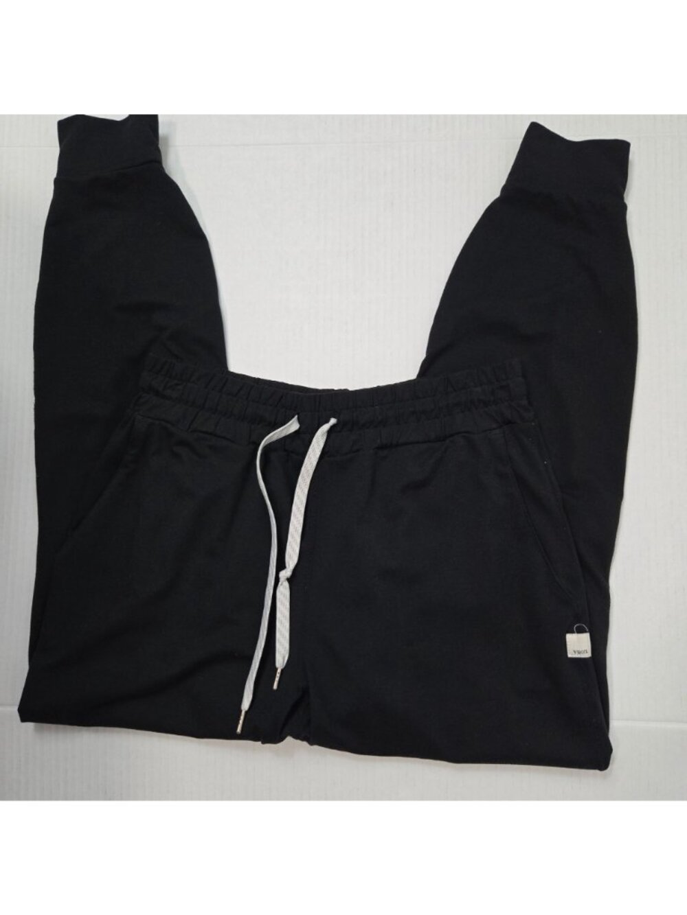 Vuori Women's Size XS Performance Jogger Black Pants Athletic Gym - Picture 6 of 8